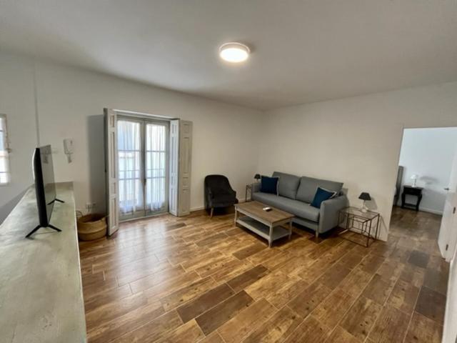 Ti2 Duplex Con Terraza Privada, 120 Metros De La Catedral Apartment Seville Ngoại thất bức ảnh