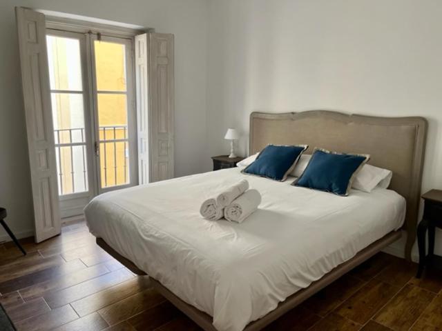 Ti2 Duplex Con Terraza Privada, 120 Metros De La Catedral Apartment Seville Ngoại thất bức ảnh